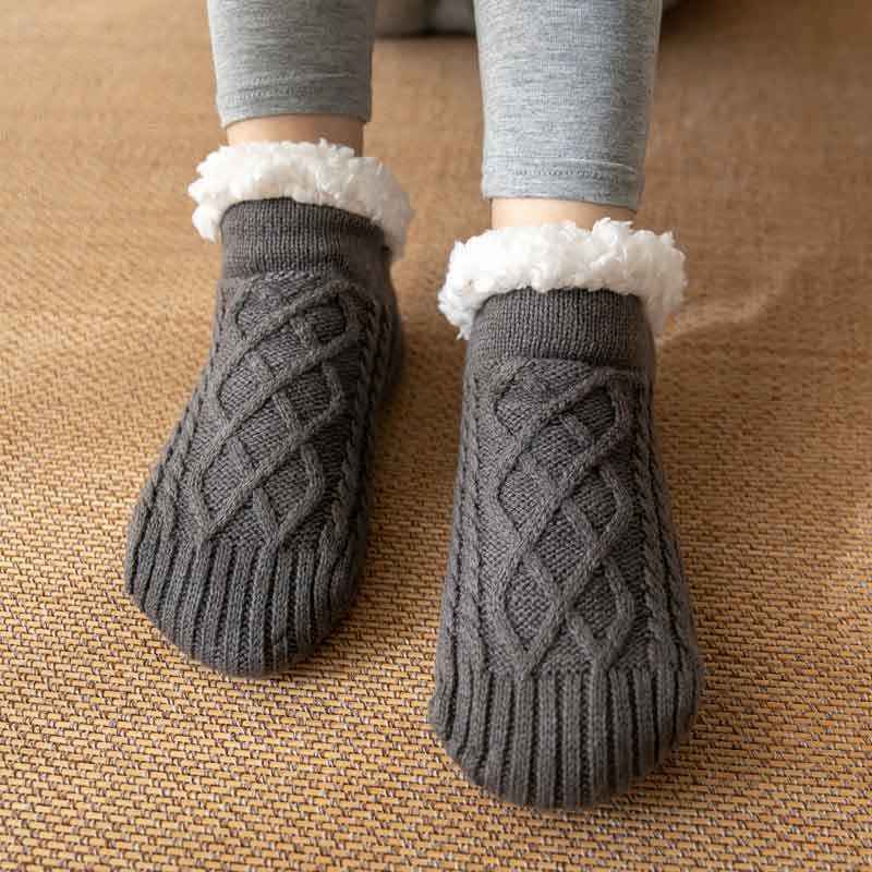 Winterliche, gestrickte Plüsch-Bodensocken, warme, rutschfeste Teppichsocken für Damen - Shopteufel