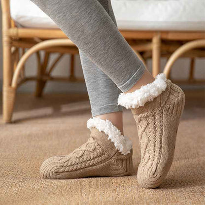 Winterliche, gestrickte Plüsch-Bodensocken, warme, rutschfeste Teppichsocken für Damen - Shopteufel
