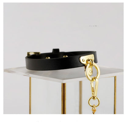 Braunes Bondage-Lederhalsband mit Kettenleine, BDSM-Sklavenspielzeug-Fetisch - Shopteufel