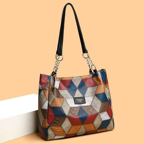 Retro-Schultertasche mit geometrischem Muster und farblich abgestimmten Details