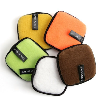 Make-up-Entferner mit Reinigungsschwamm