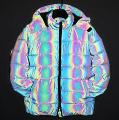 Winterjacke mit Regenbogenreflexion