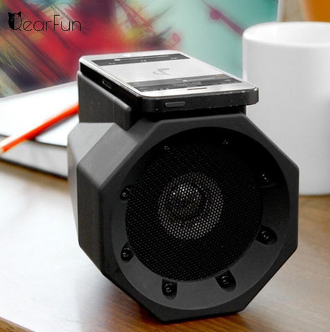 Magische Boombox: Mini-Lautsprecher für Handys, PCs und Subwoofer