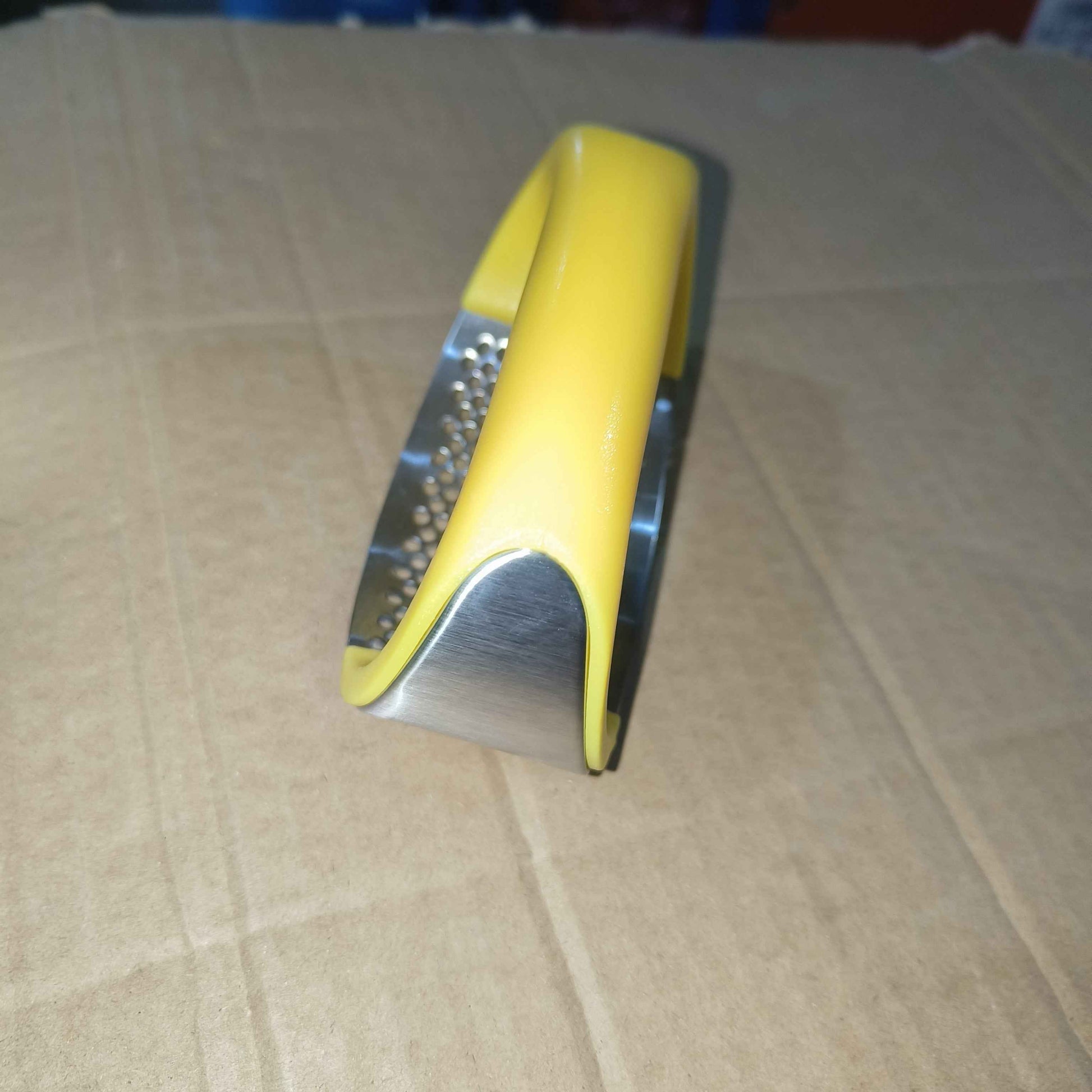 Knoblauchpresse aus Edelstahl - Shopteufel