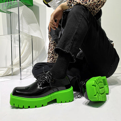 Modische Herren- und Damenschuhe mit eckiger Spitze und dicker Sohle - Shopteufel