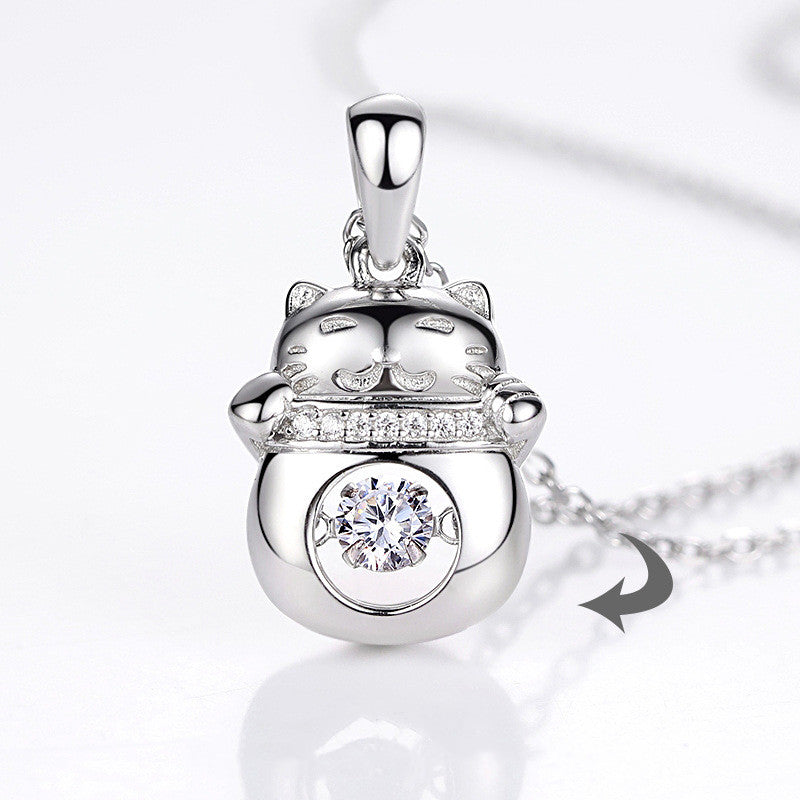 Halskette aus 925er Sterlingsilber mit Moissanit und Glückskatze