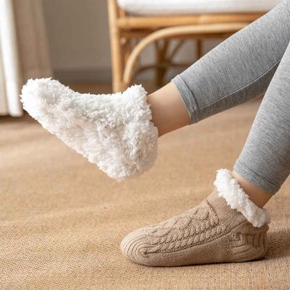 Winterliche, gestrickte Plüsch-Bodensocken, warme, rutschfeste Teppichsocken für Damen - Shopteufel