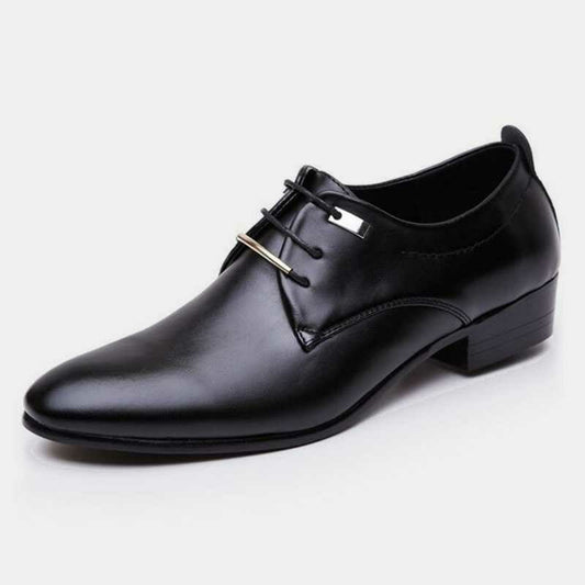 Hochwertige neue Herren Schuhe aus Leder, Brogue-Stil, spitz zulaufend, Oxford-Stil - Shopteufel