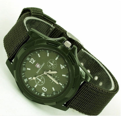 Gemius Army Sport Armbanduhr mit rundem Zifferblatt und Quarzwerk, Nylonarmband - Shopteufel