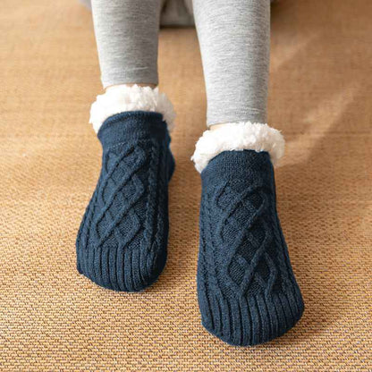 Winterliche, gestrickte Plüsch-Bodensocken, warme, rutschfeste Teppichsocken für Damen - Shopteufel