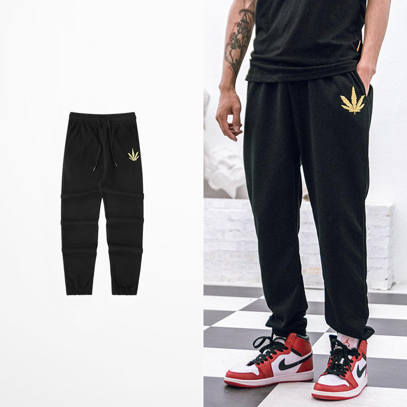 Coole Jogginghose mit Stickerei - Shopteufel