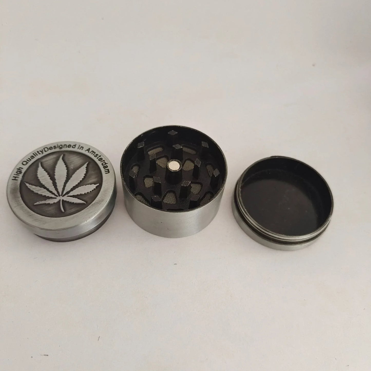 Rauchmühle aus Zinklegierung in Ahornblattform, 40 mm - Shopteufel